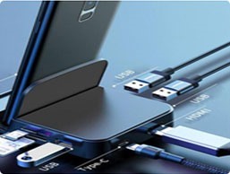 تبلت ها در سال ۲۰۱۰ و توسط استیو جابز با معرفی کردن سری Ipod به بازار عرضه شدند